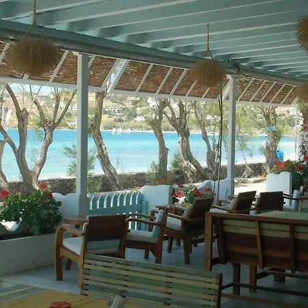 Paradise 3* Parikia (Paros)